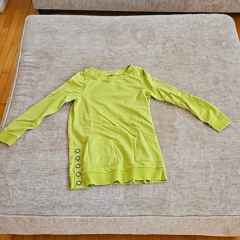 Soft Surroundings small lime green top